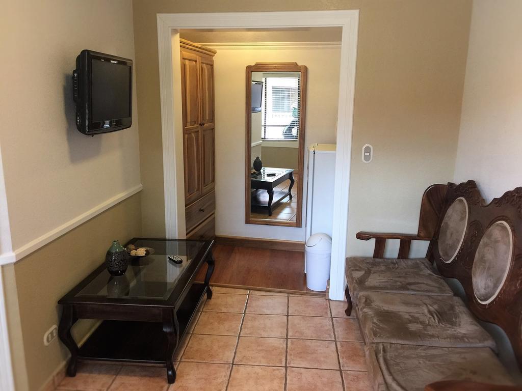 سان هوزيه Prado Inn & Suites المظهر الخارجي الصورة