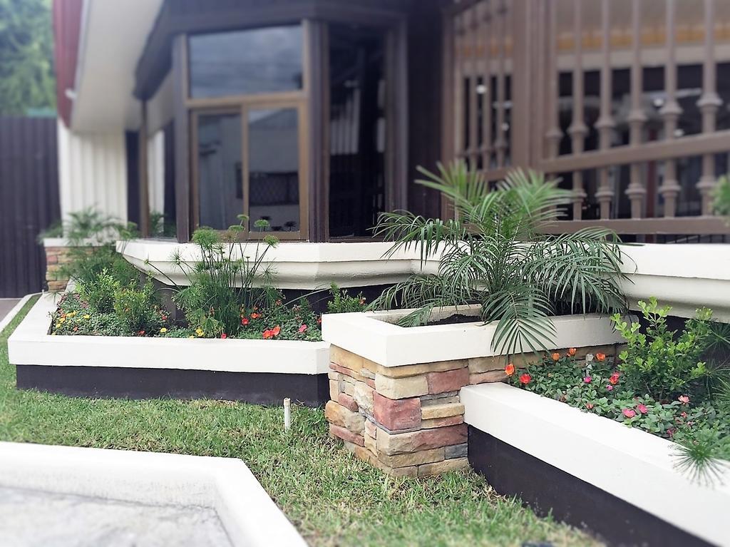 سان هوزيه Prado Inn & Suites المظهر الخارجي الصورة