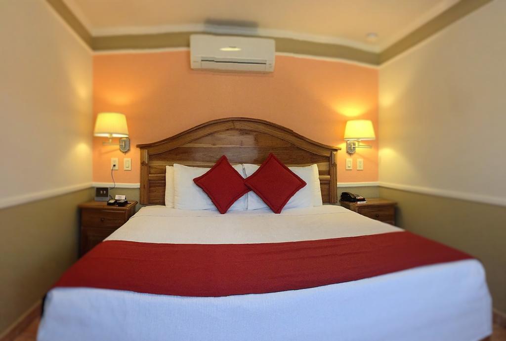سان هوزيه Prado Inn & Suites المظهر الخارجي الصورة