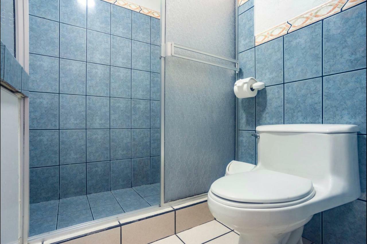 سان هوزيه Prado Inn & Suites المظهر الخارجي الصورة
