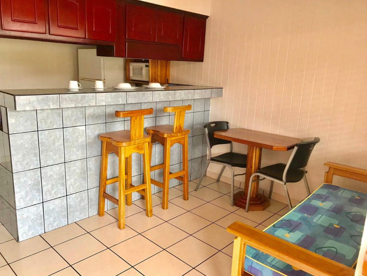سان هوزيه Prado Inn & Suites المظهر الخارجي الصورة